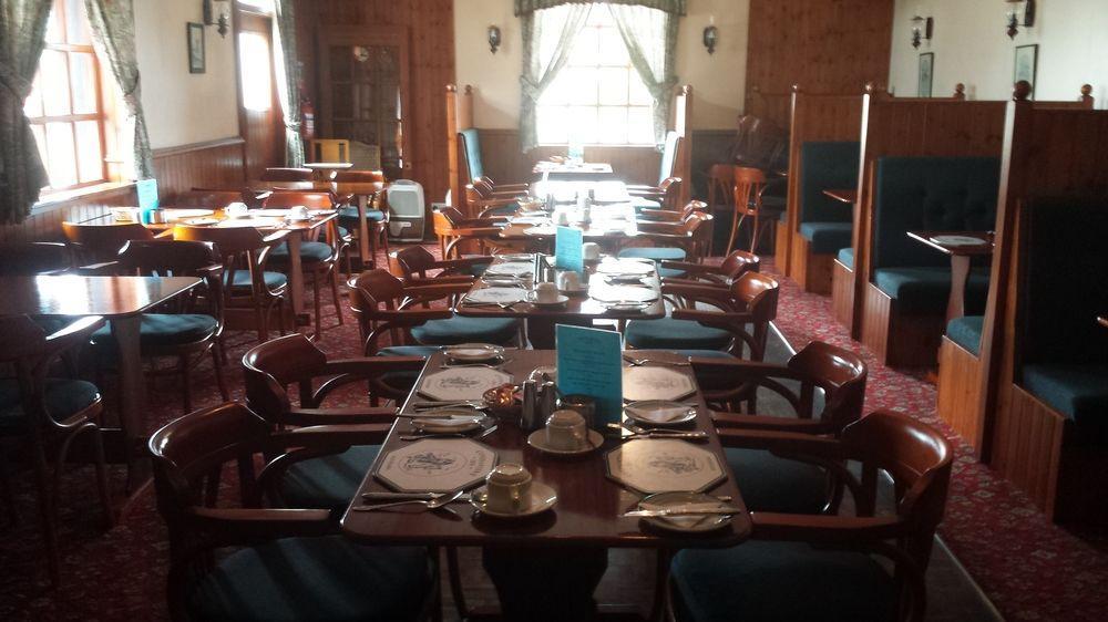 דינגוול Covenanters Inn מראה חיצוני תמונה