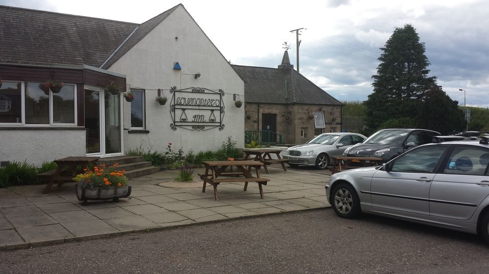 דינגוול Covenanters Inn מראה חיצוני תמונה